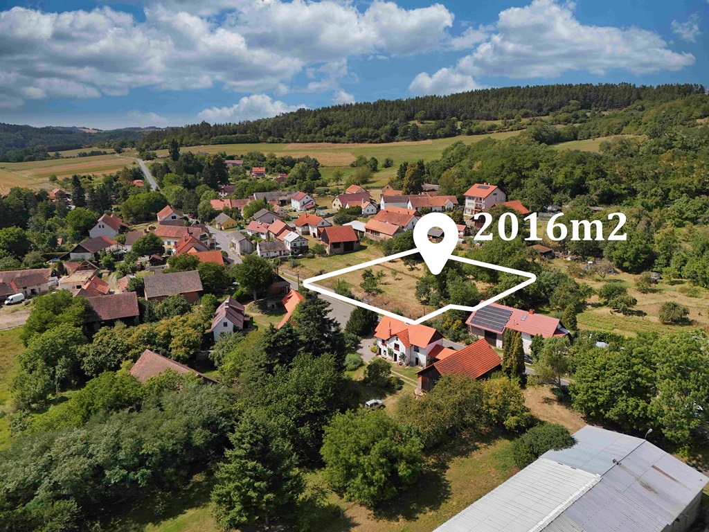 Prodej stavebního pozemku 2016 m² – Pořešice, Vysoký Chlumec, Sedlčany
